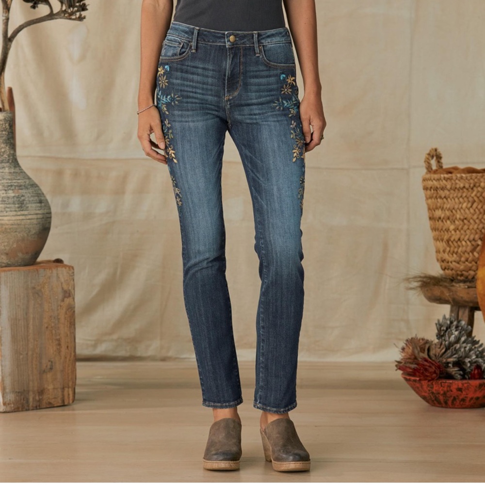 Sundance Audrey Cassia Jean